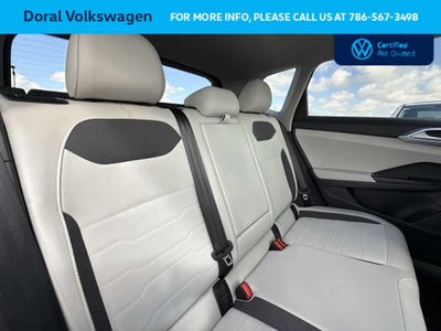 2025 Volkswagen Taos SE