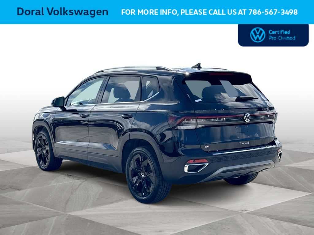 2025 Volkswagen Taos SE