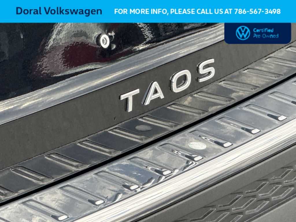 2025 Volkswagen Taos SE