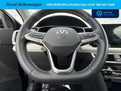 2025 Volkswagen Taos SE