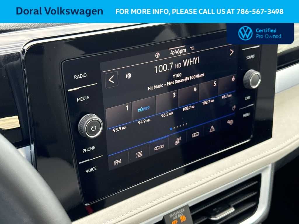 2025 Volkswagen Taos SE