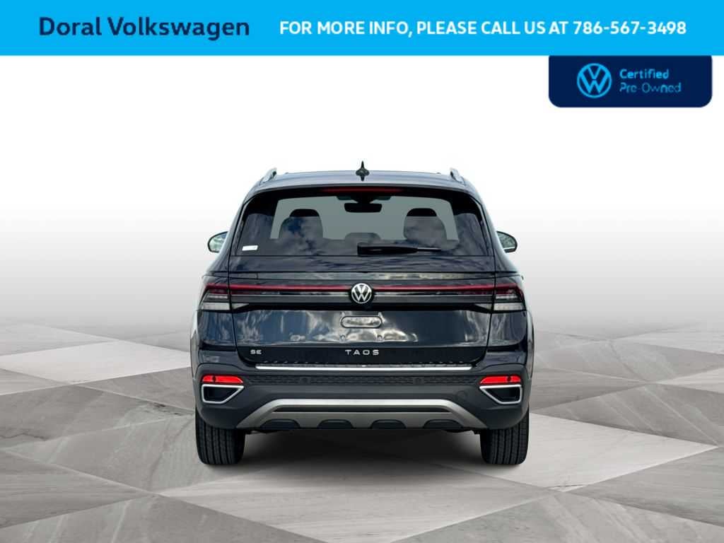 2025 Volkswagen Taos SE