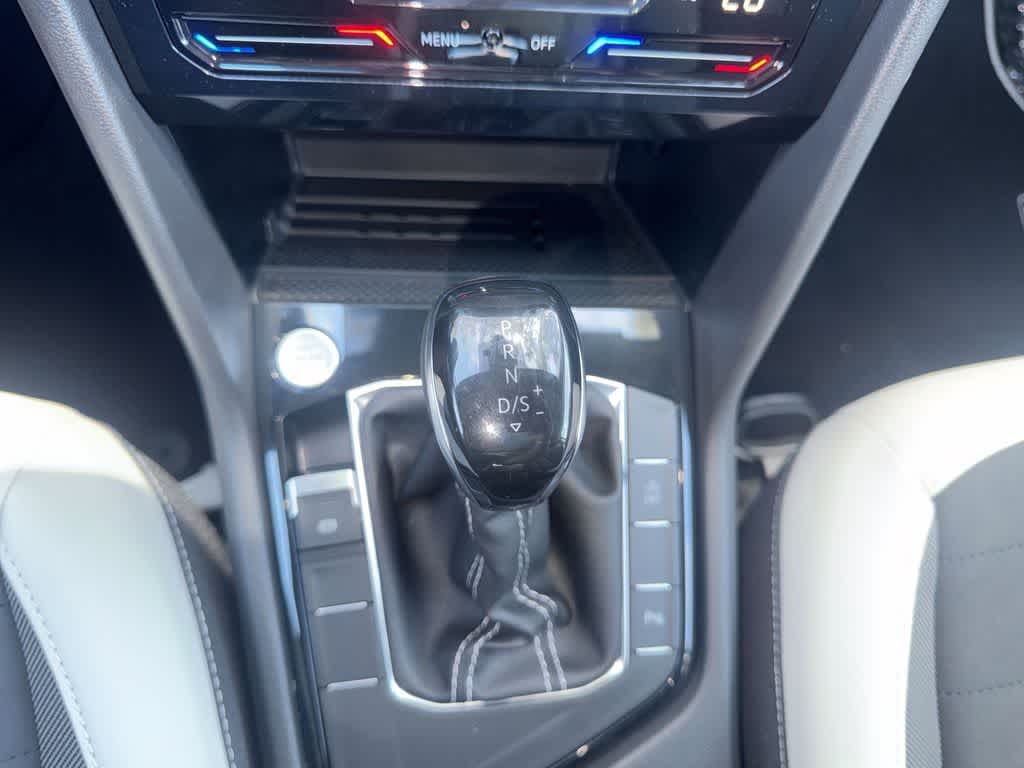 2026 Volkswagen Taos SE