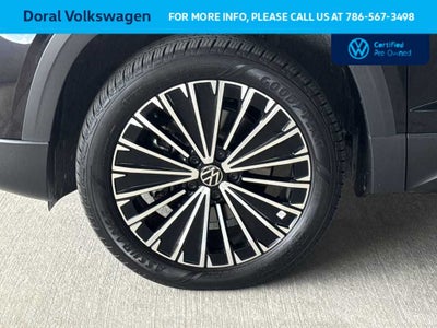 2025 Volkswagen Taos SE