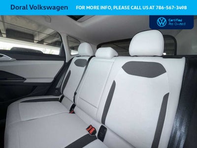 2025 Volkswagen Taos SE