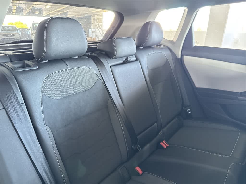 2026 Volkswagen Taos SE