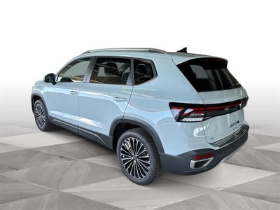 2026 Volkswagen Taos SE