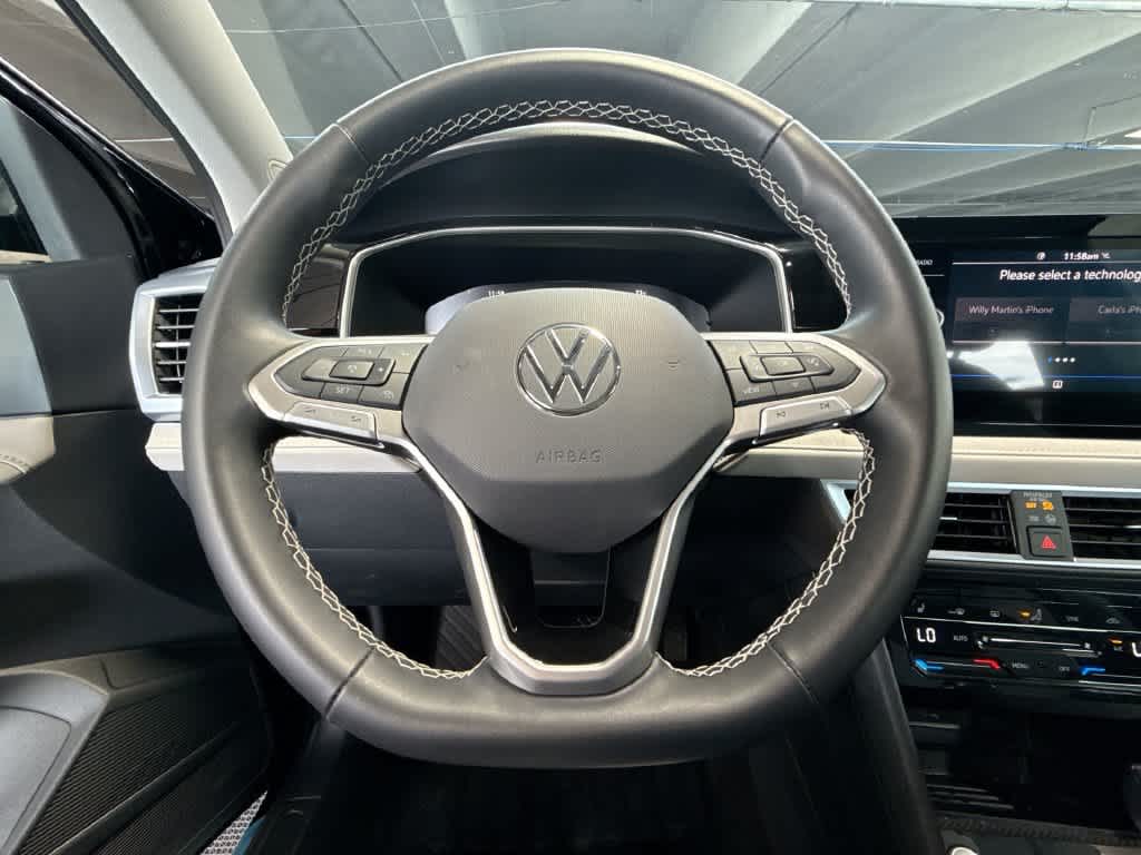 2026 Volkswagen Taos SE