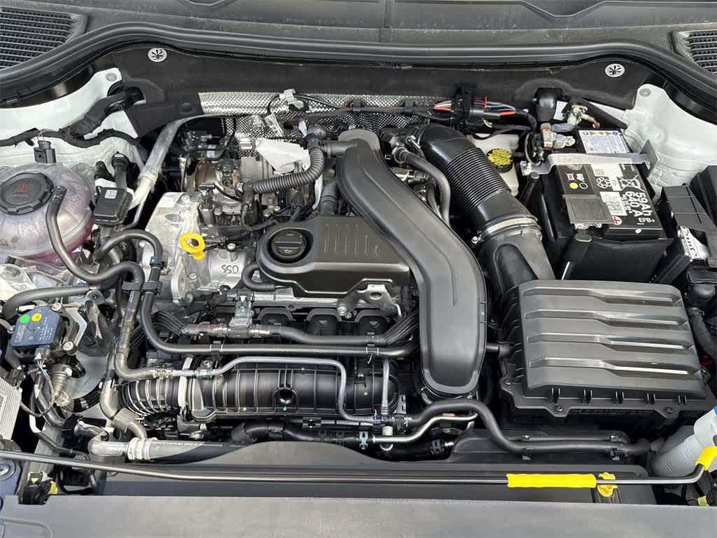 2026 Volkswagen Taos SE