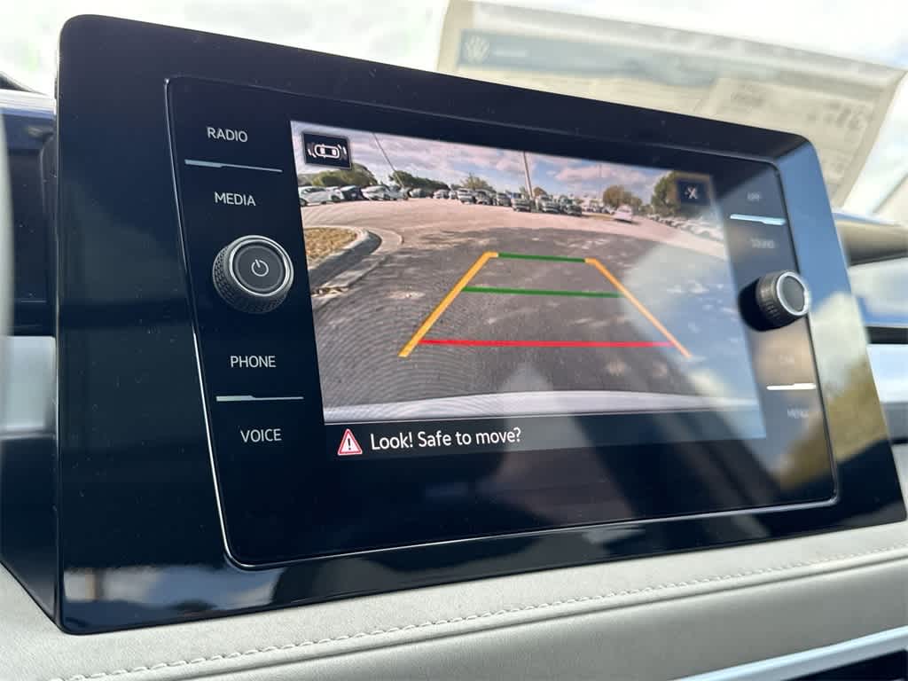 2026 Volkswagen Taos SE