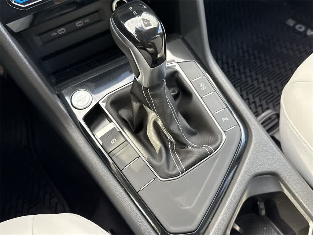 2026 Volkswagen Taos SE