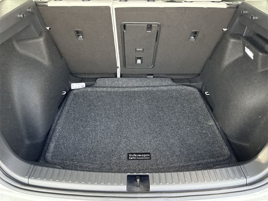 2026 Volkswagen Taos SE