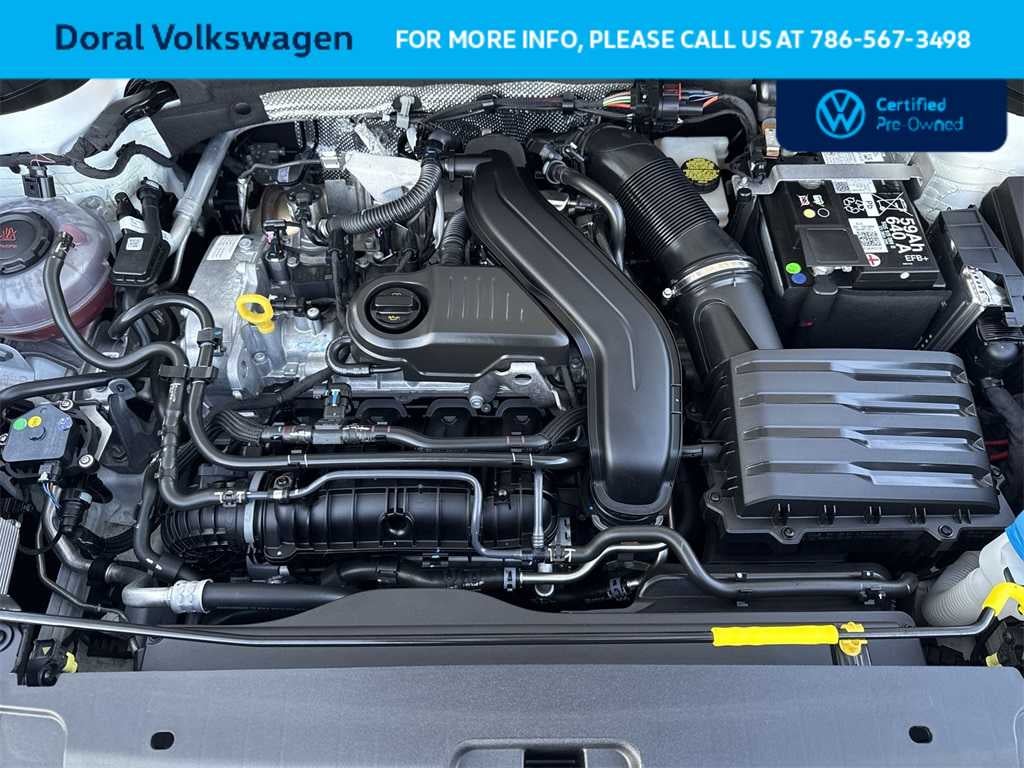 2025 Volkswagen Taos SE