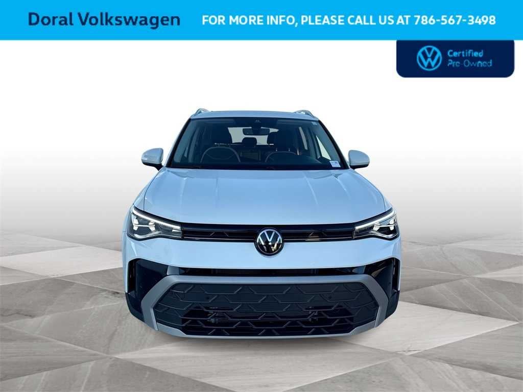2025 Volkswagen Taos SE
