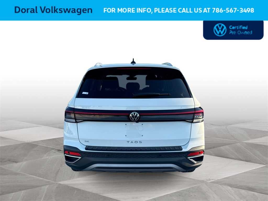 2025 Volkswagen Taos SE