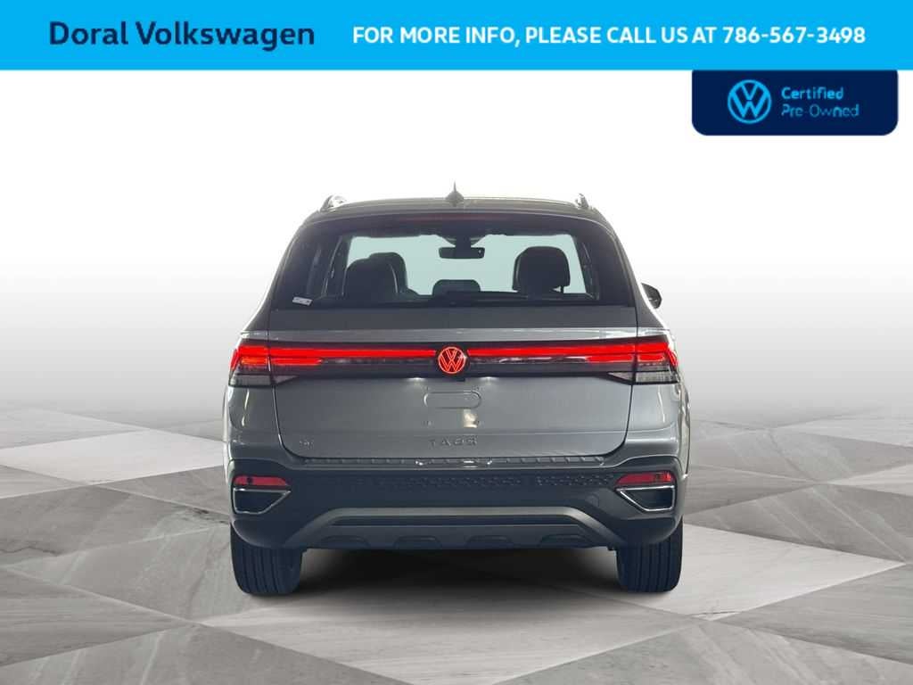 2025 Volkswagen Taos SE