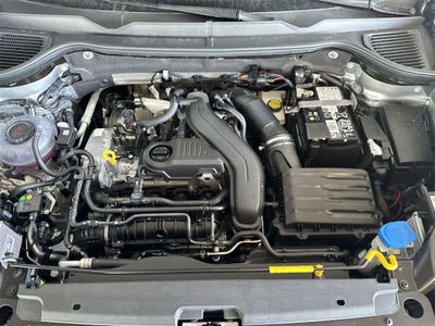 2026 Volkswagen Taos SE