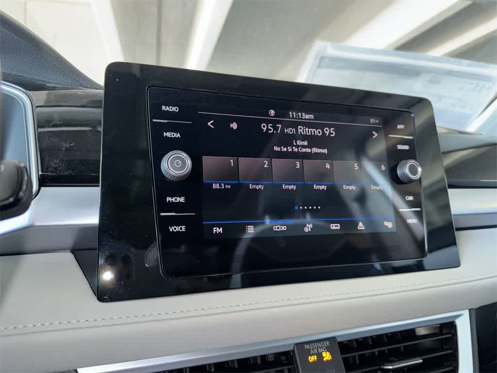 2026 Volkswagen Taos SE