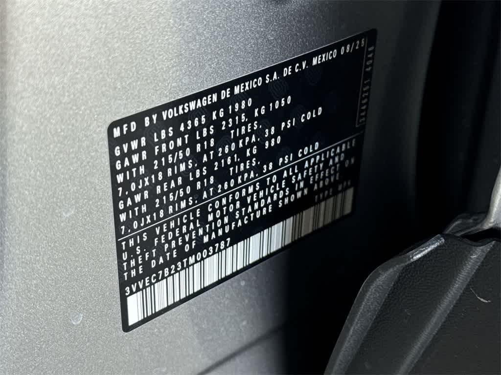 2026 Volkswagen Taos SE