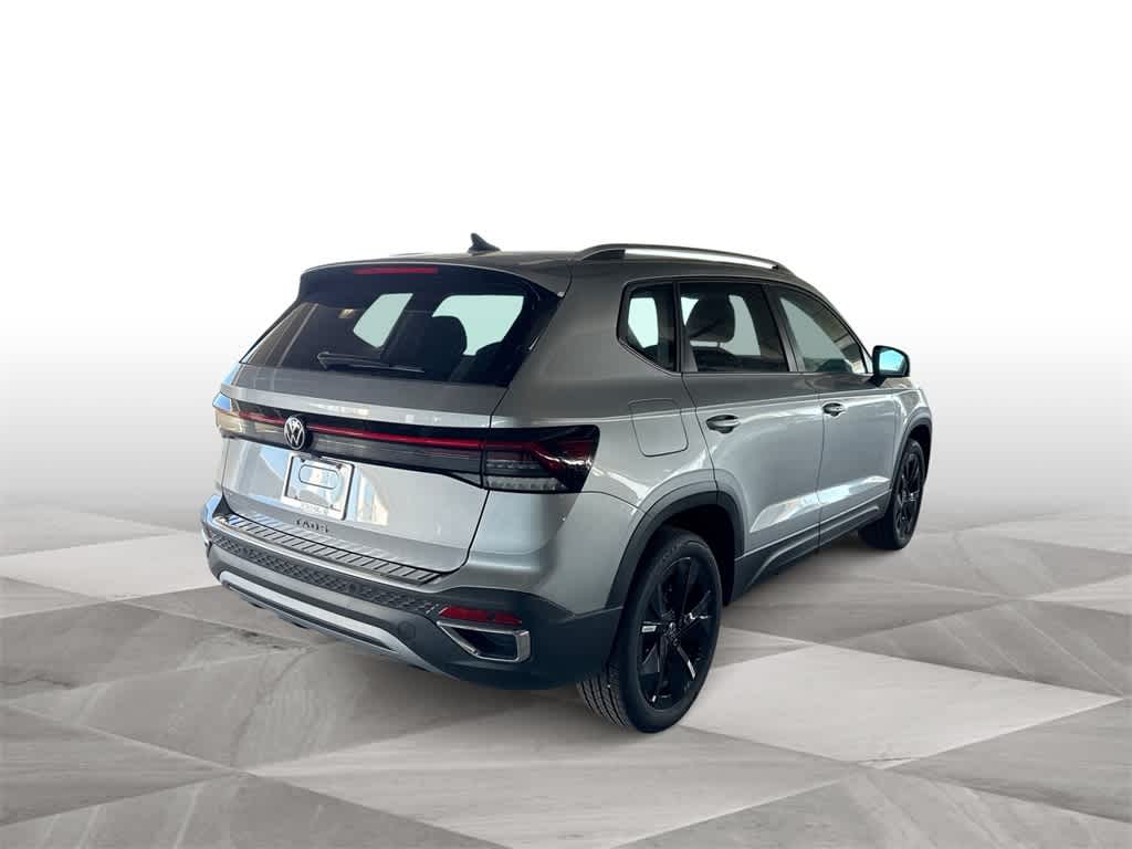 2026 Volkswagen Taos SE