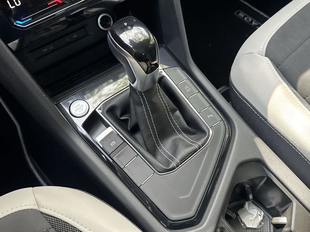 2026 Volkswagen Taos SE