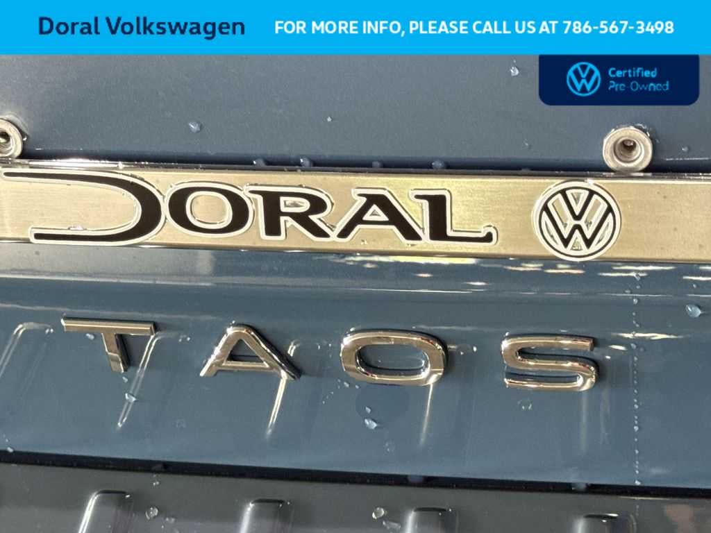 2025 Volkswagen Taos SE