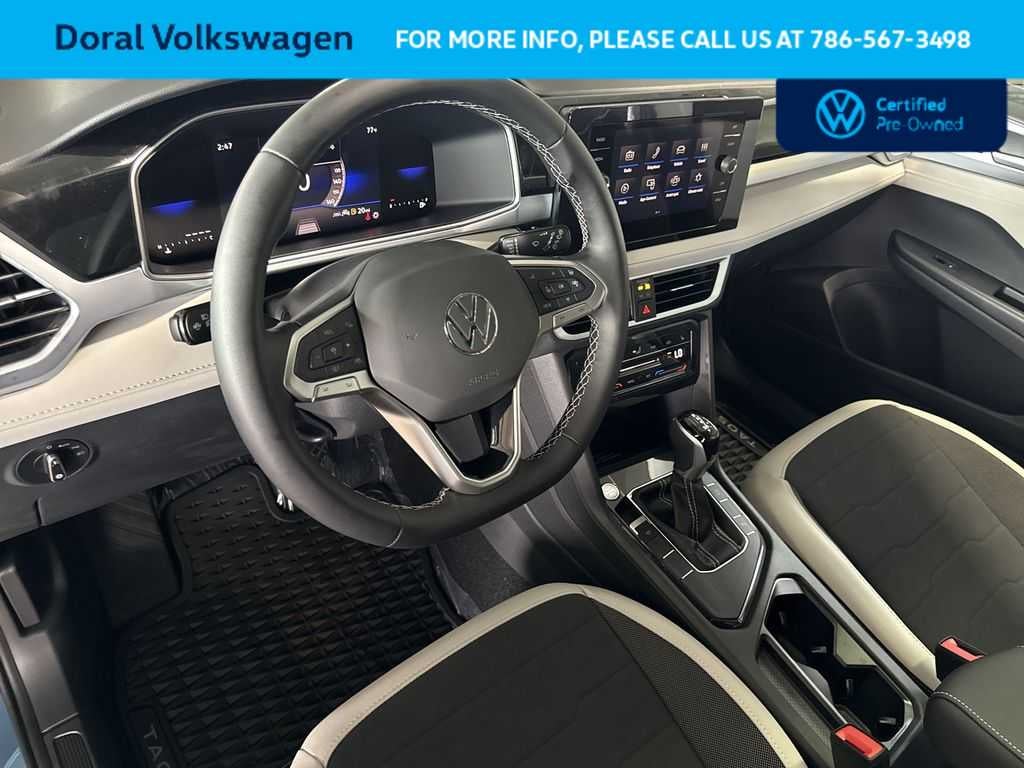 2025 Volkswagen Taos SE