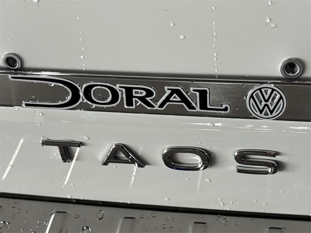 2025 Volkswagen Taos SE