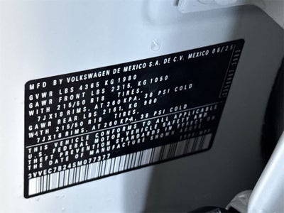 2025 Volkswagen Taos SE