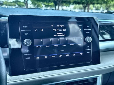 2026 Volkswagen Taos SE