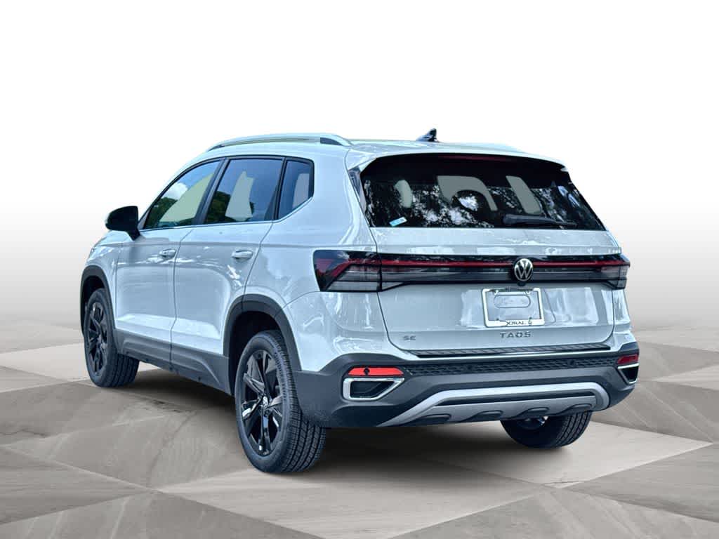 2026 Volkswagen Taos SE