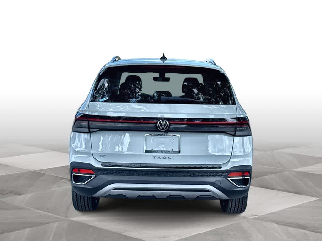2026 Volkswagen Taos SE