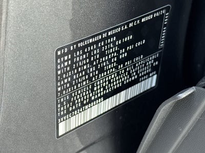 2026 Volkswagen Taos SE
