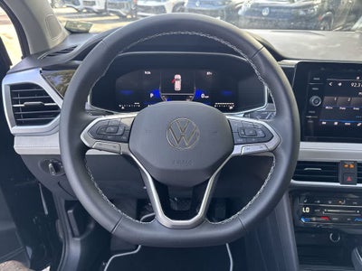 2026 Volkswagen Taos SE