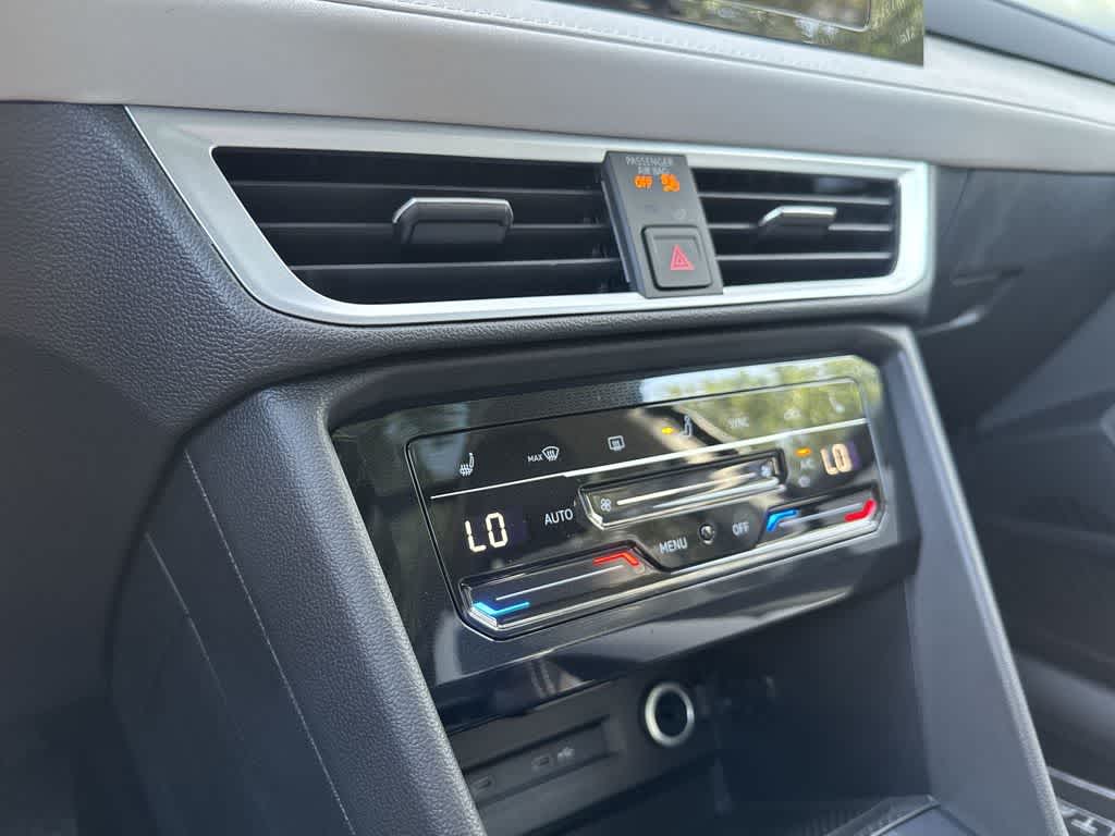 2026 Volkswagen Taos SE