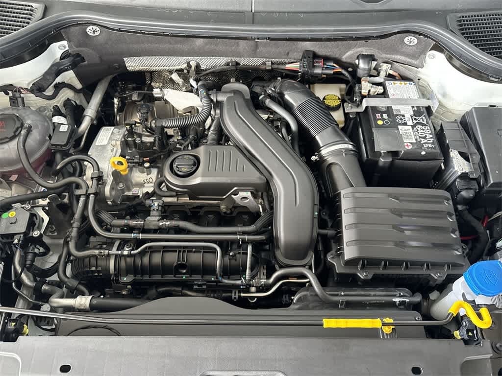 2026 Volkswagen Taos SE