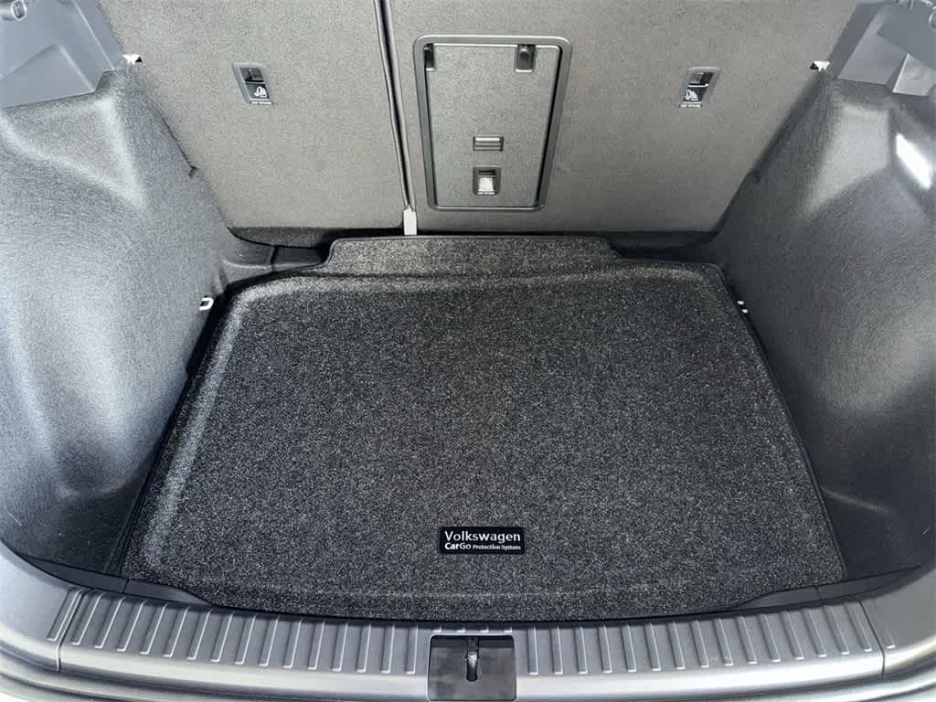 2026 Volkswagen Taos SE