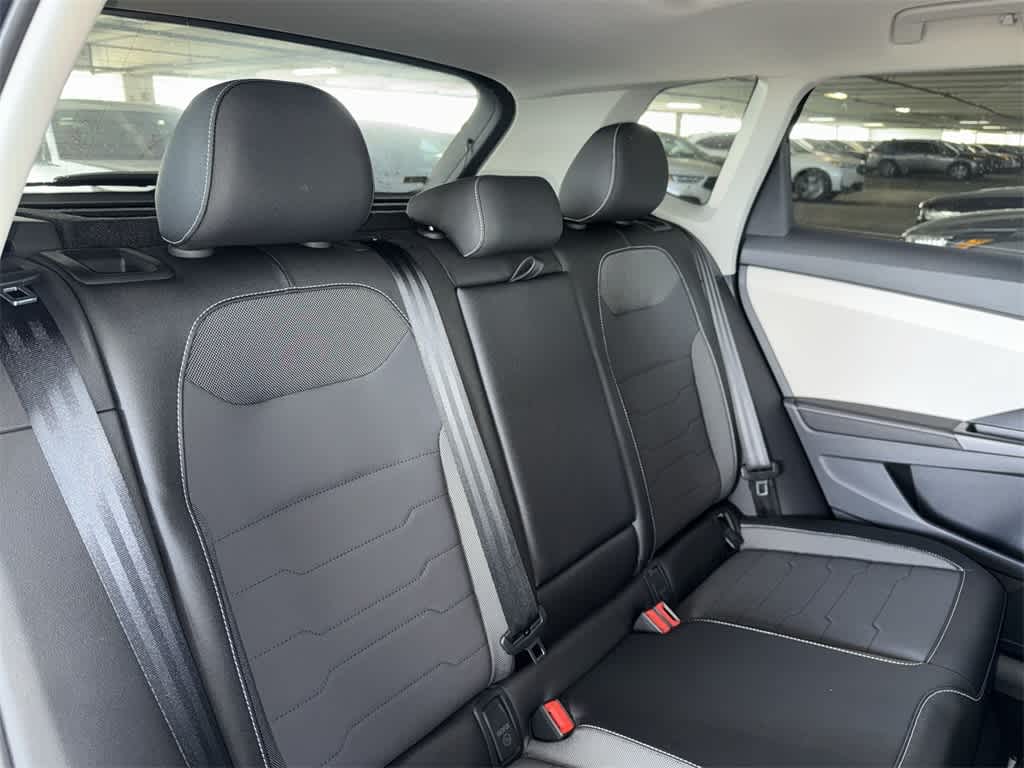 2026 Volkswagen Taos SE