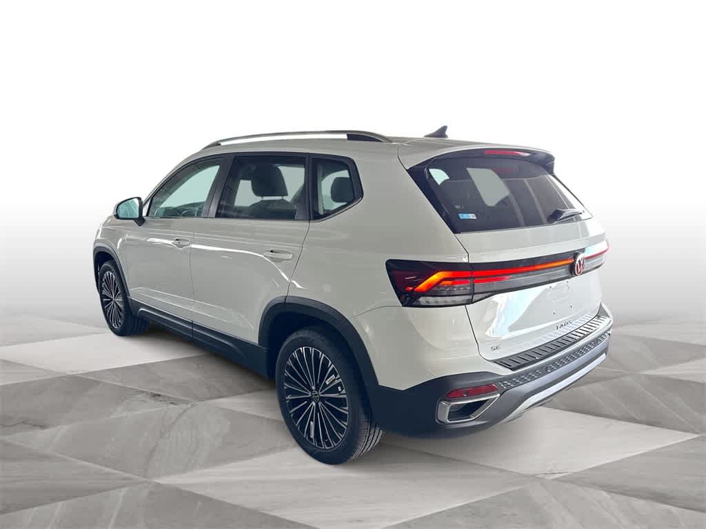 2026 Volkswagen Taos SE