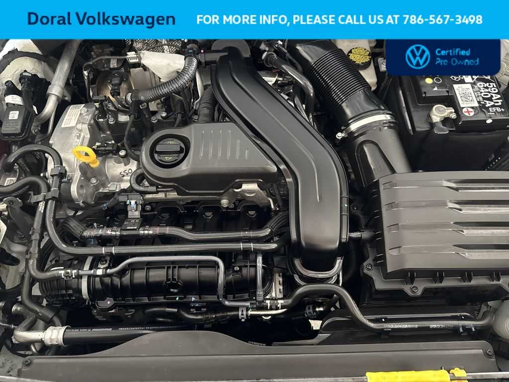 2025 Volkswagen Taos SE