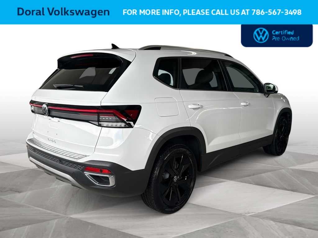 2025 Volkswagen Taos SE