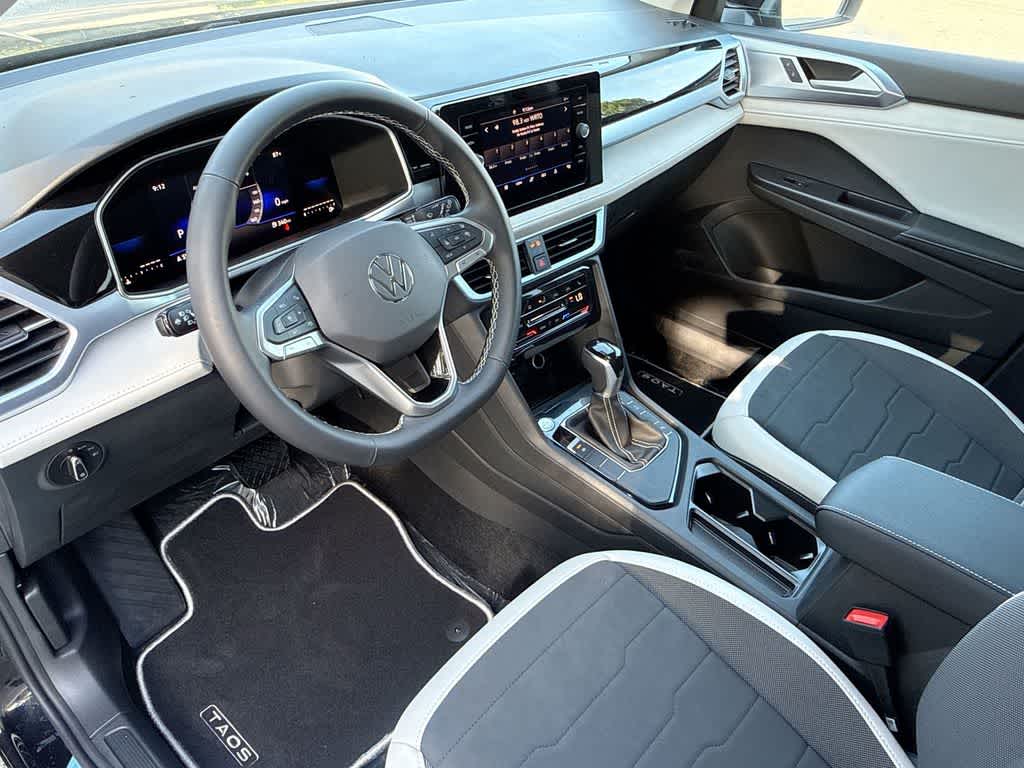 2026 Volkswagen Taos SE
