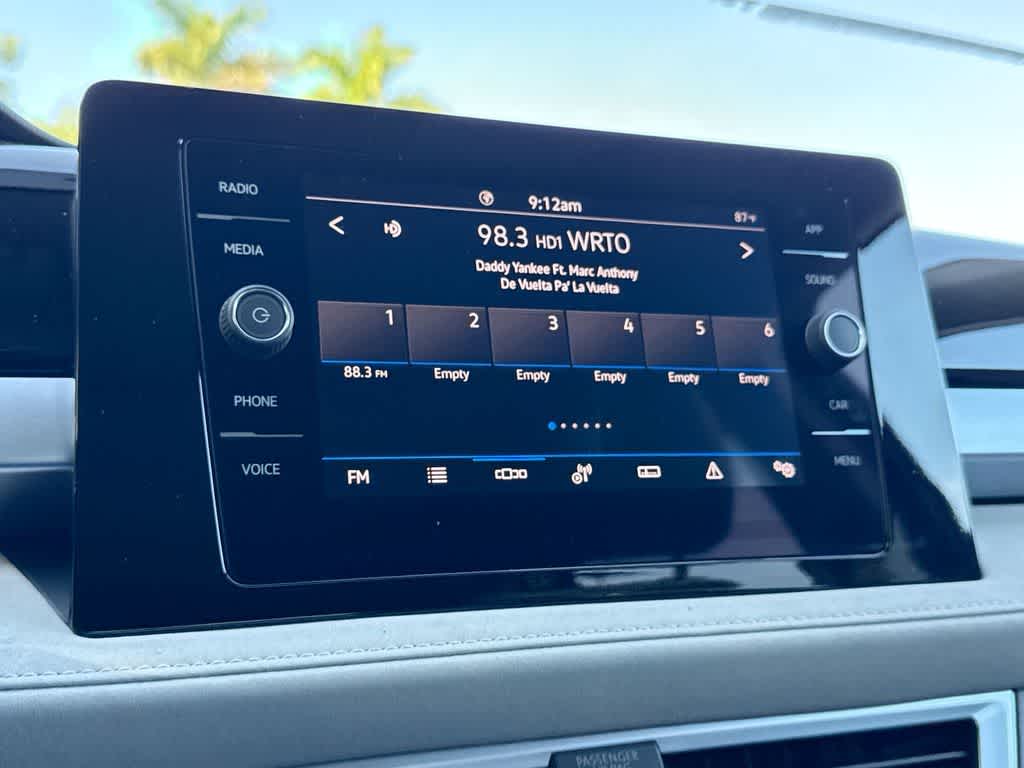 2026 Volkswagen Taos SE