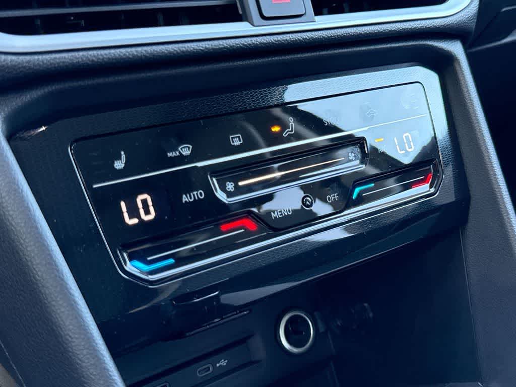 2026 Volkswagen Taos SE