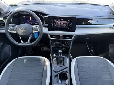2026 Volkswagen Taos SE