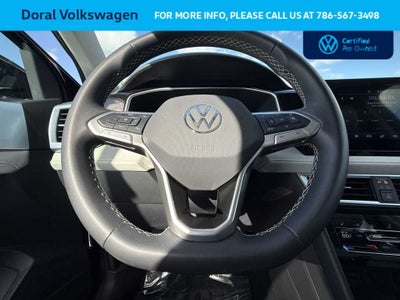 2025 Volkswagen Taos SE