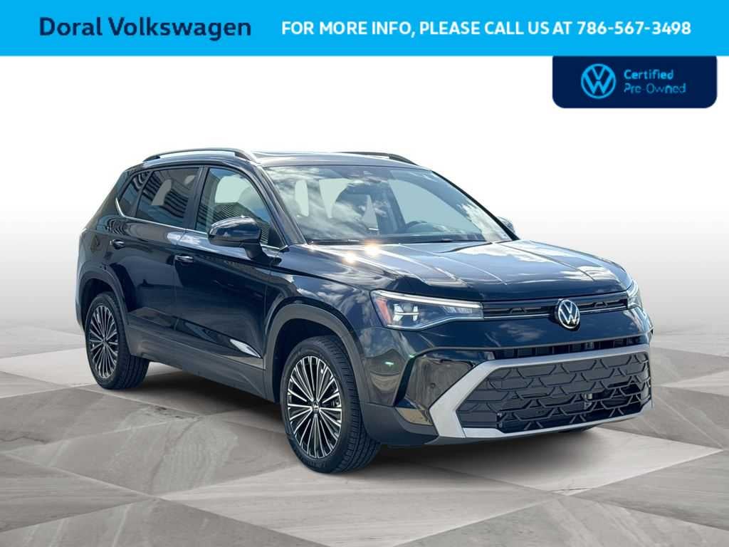 2025 Volkswagen Taos SE