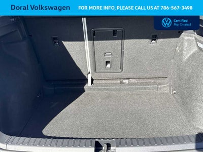 2025 Volkswagen Taos SE