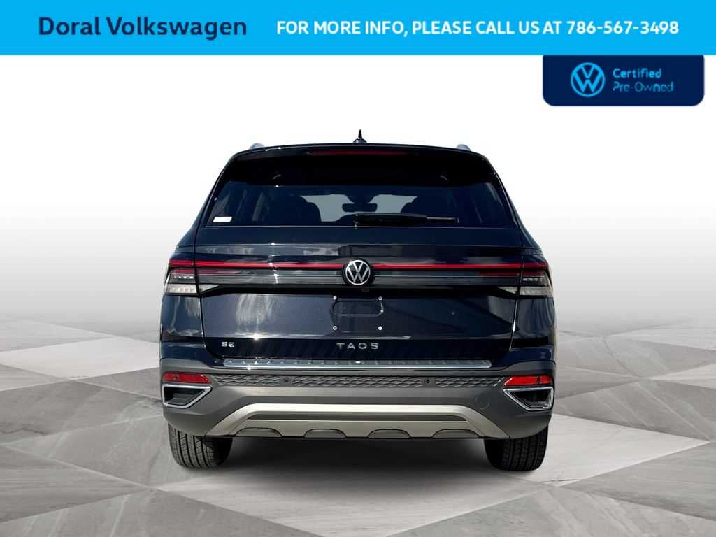 2025 Volkswagen Taos SE