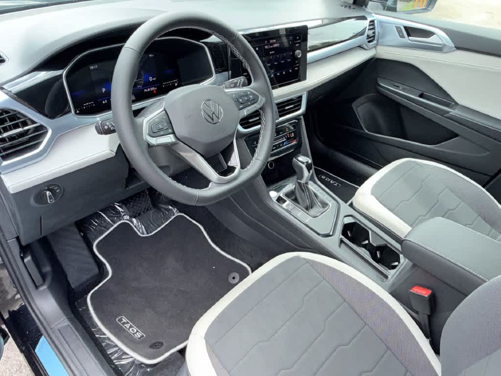2026 Volkswagen Taos SE
